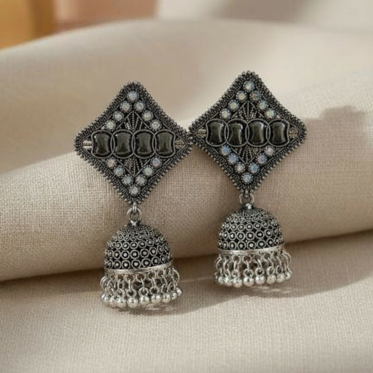 Diamond-Shaped Oxidised Jhumka