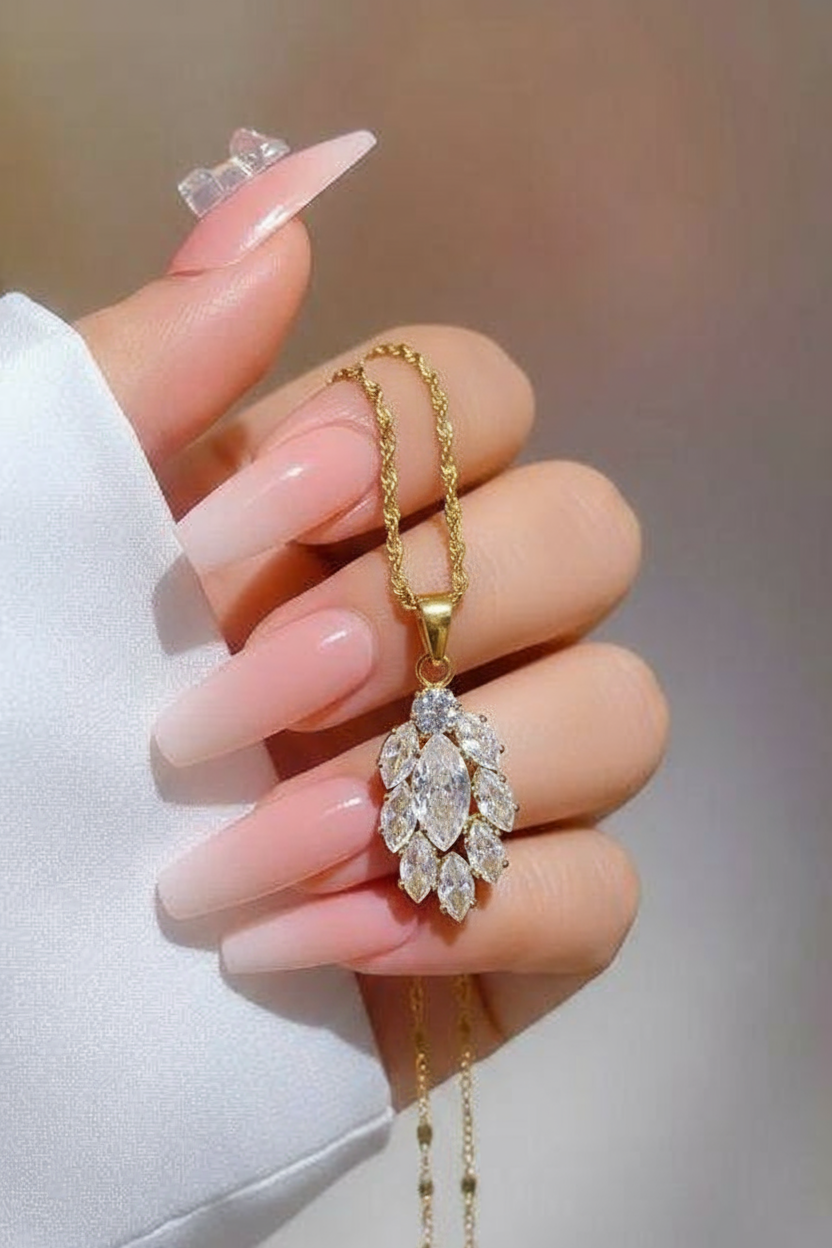 Gold Leaf Cluster Diamond Pendant